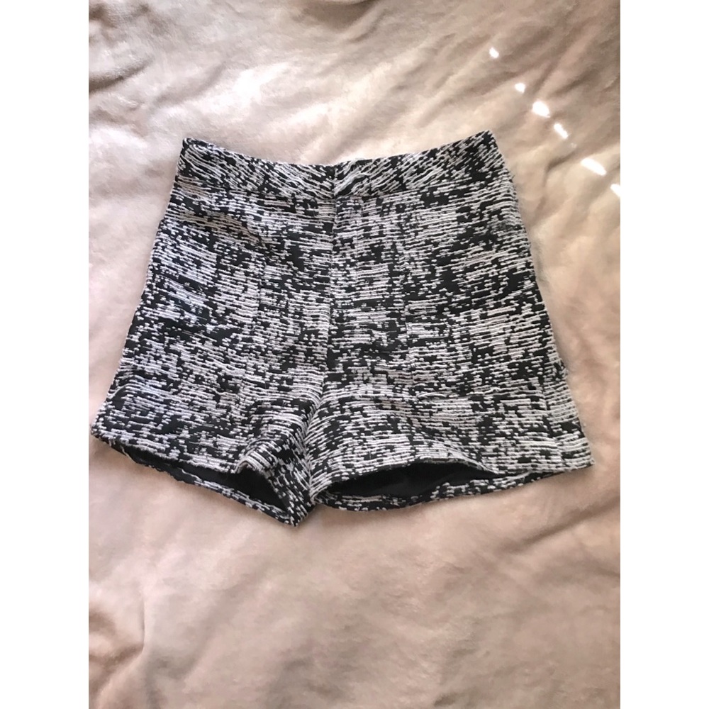 1960s inspired tweed shorts